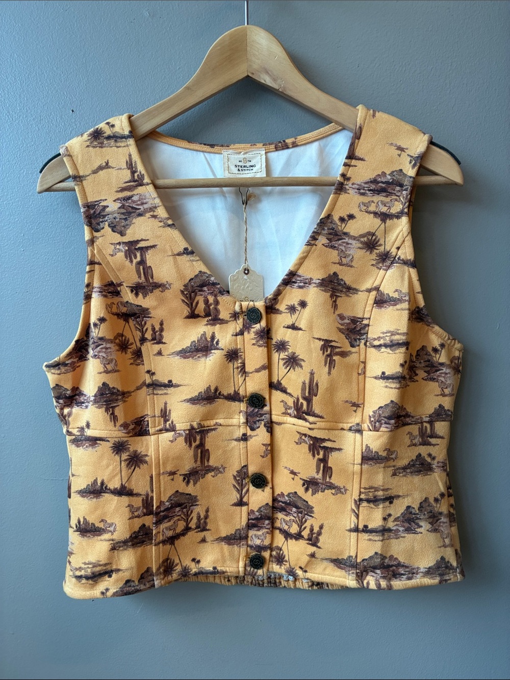 Sterling & Stitch Vest Yellow Desert Horses Faux Suede Large - Picture 2 of 7